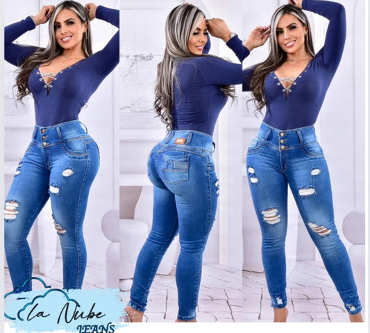 Jeans Levanta Cola 147